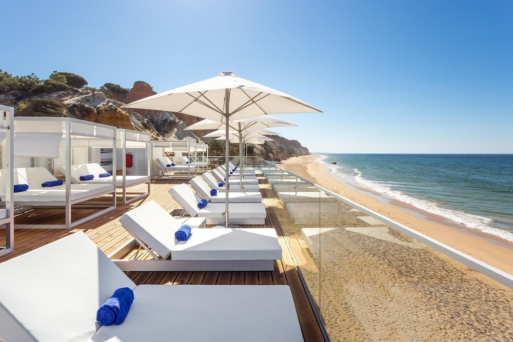Pine Cliffs Ocean Suites, a Luxury Collection Resort & Spa